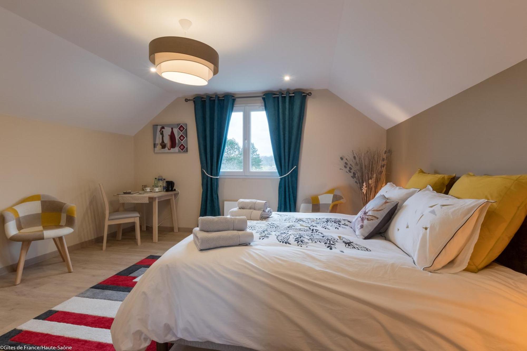 Au Domaine Du Cerf Bed & Breakfast Vyans-le-Val Стая снимка